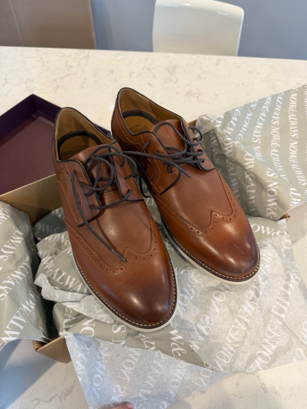 Johnston & Murphy Mens Cognac Leather Wingtip Oxfords
